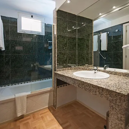 Ole Tropical Tenerife Adults Only 4* プラヤ・デ・ラス・アメリカス